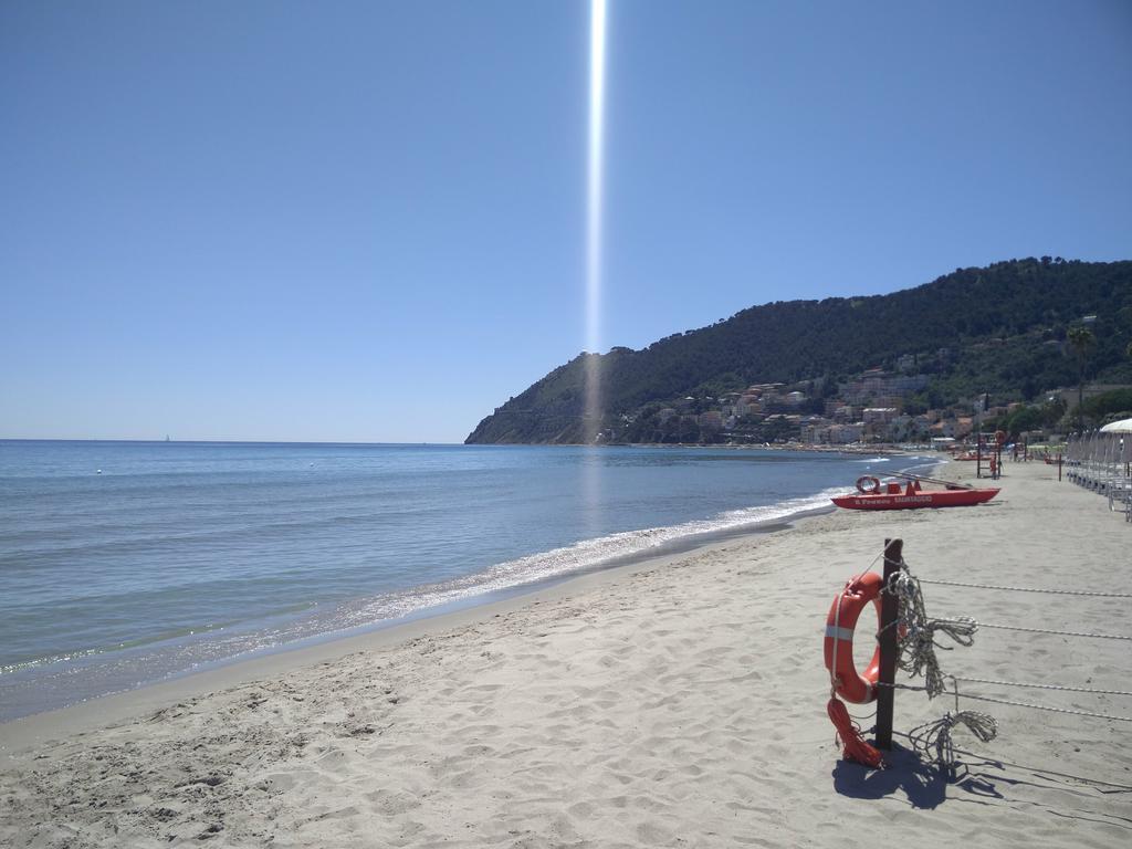 Villa Pina Laigueglia Bagian luar foto